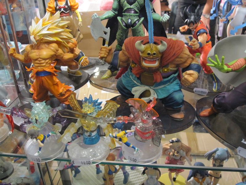 Figurines