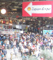 La foule dans l'un des hall du salon